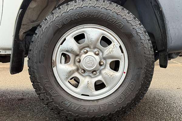 2012 Toyota Hilux Workmate KUN26R 4X4