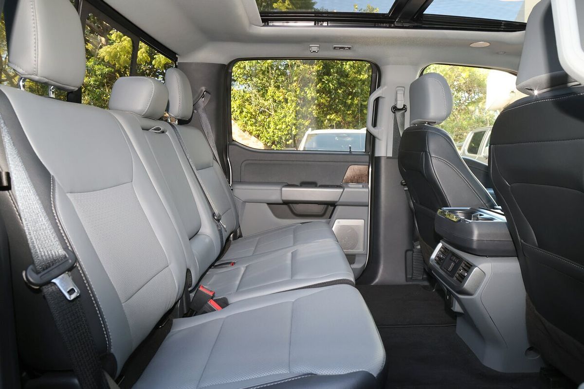 2023 Ford F-150 Lariat 4X4 SWB