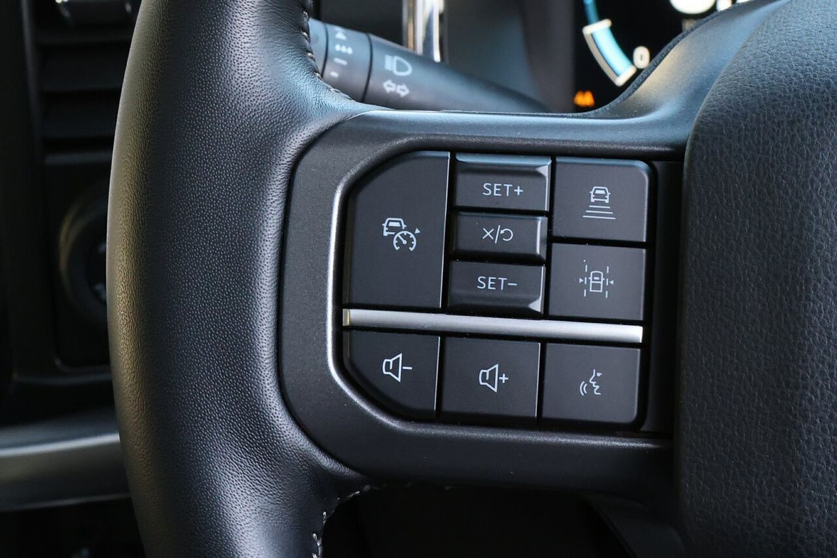 2023 Ford F-150 Lariat 4X4 SWB