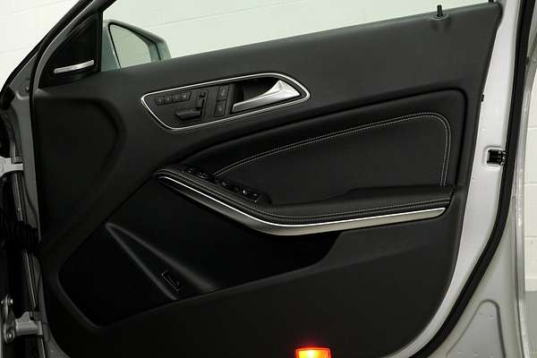 2015 Mercedes-Benz GLA-Class GLA250 X156