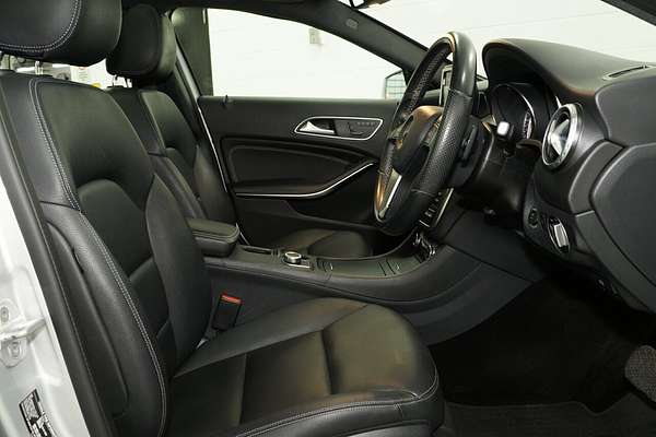 2015 Mercedes-Benz GLA-Class GLA250 X156