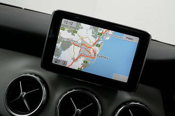 2015 Mercedes-Benz GLA-Class GLA250 X156