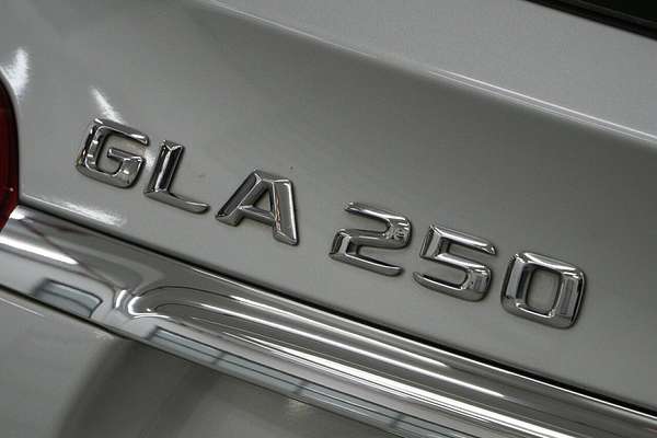 2015 Mercedes-Benz GLA-Class GLA250 X156