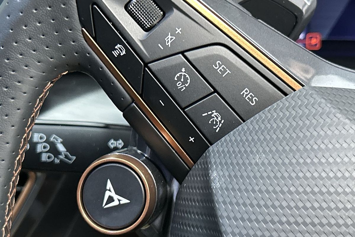 2024 CUPRA Formentor VZx KM