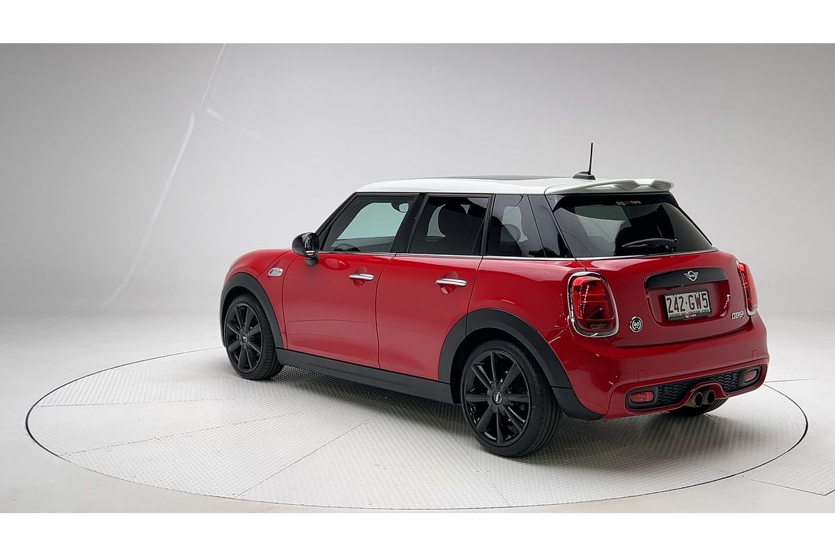 2018 MINI Hatch Cooper S F55