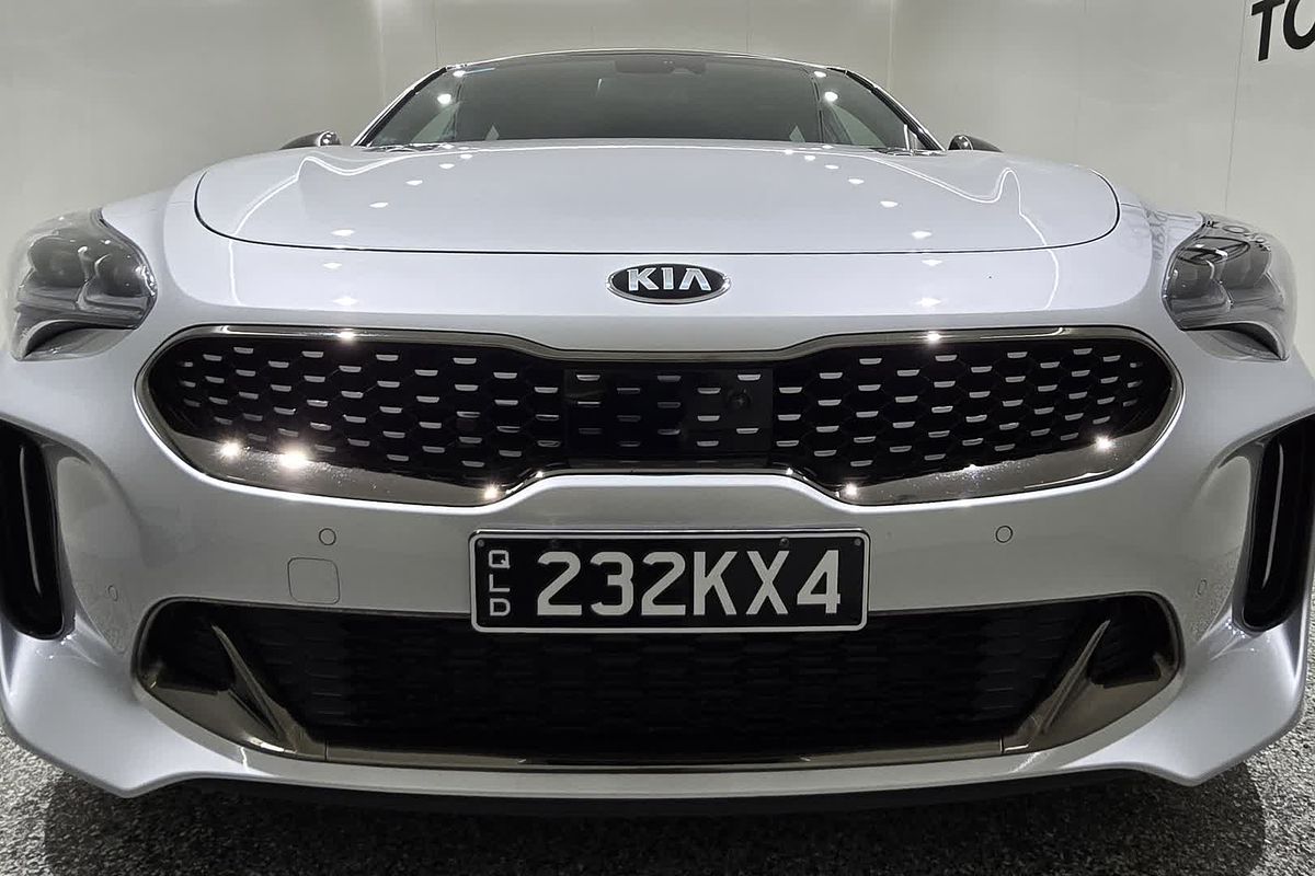 2020 Kia STINGER STINGER GT (BLACK LEATHER) J5S6J5G1