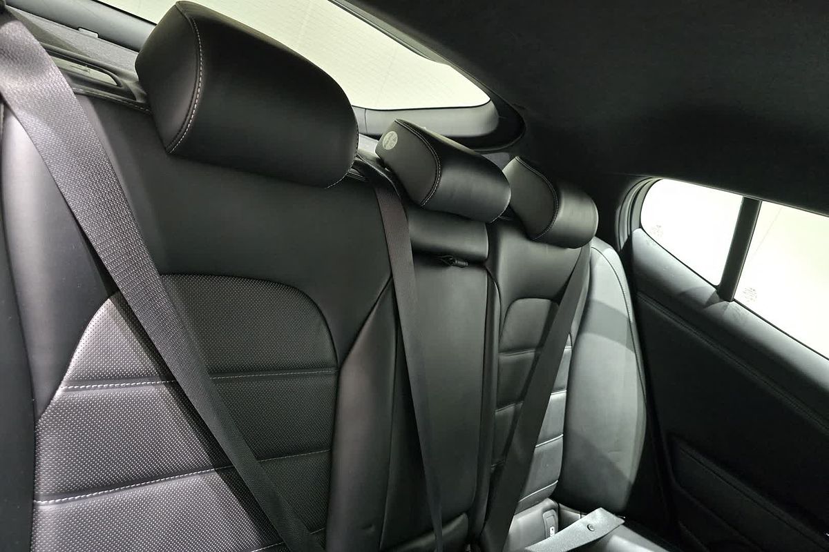 2020 Kia STINGER STINGER GT (BLACK LEATHER) J5S6J5G1
