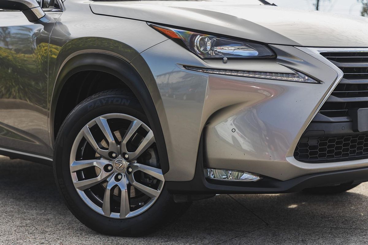 2017 Lexus NX NX200t Luxury AGZ10R