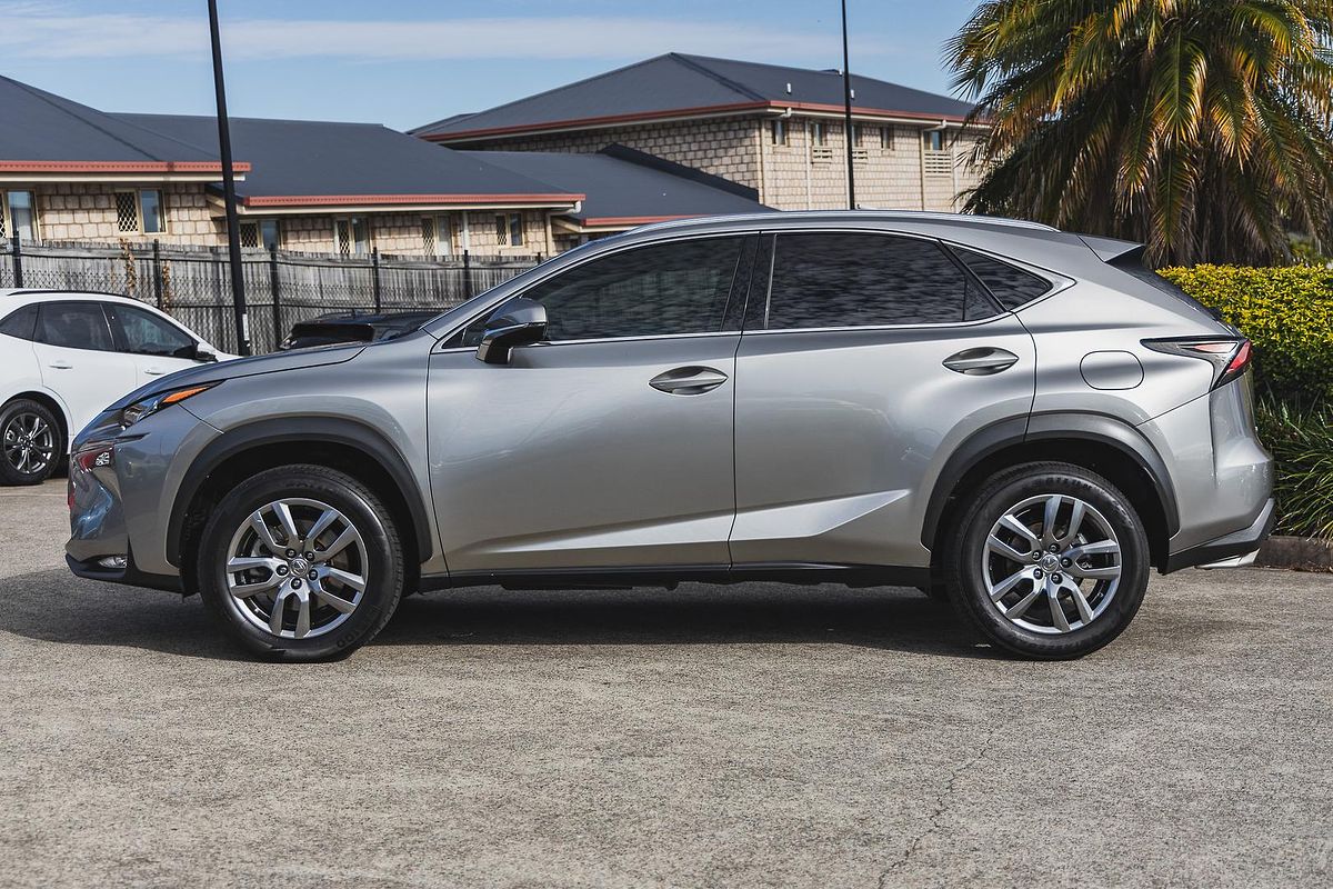 2017 Lexus NX NX200t Luxury AGZ10R