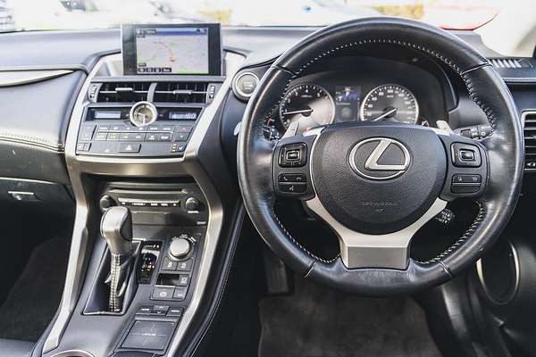 2017 Lexus NX NX200t Luxury AGZ10R