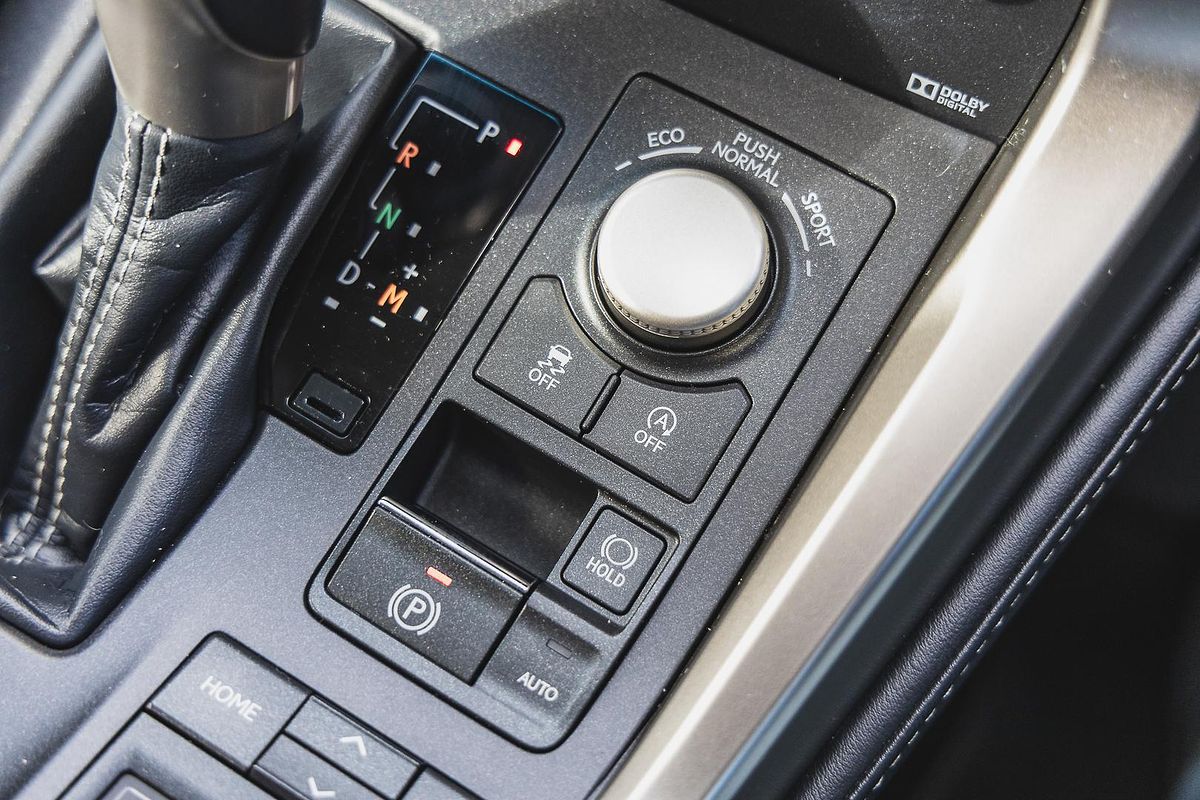 2017 Lexus NX NX200t Luxury AGZ10R
