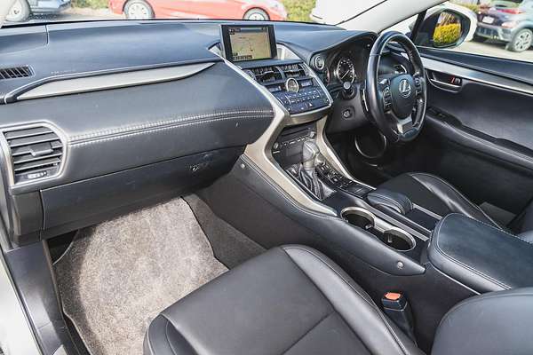 2017 Lexus NX NX200t Luxury AGZ10R