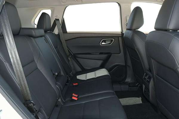 2024 Nissan X-TRAIL Ti T33