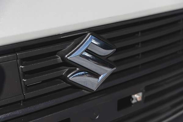 2019 Suzuki Swift GL Navigator AZ