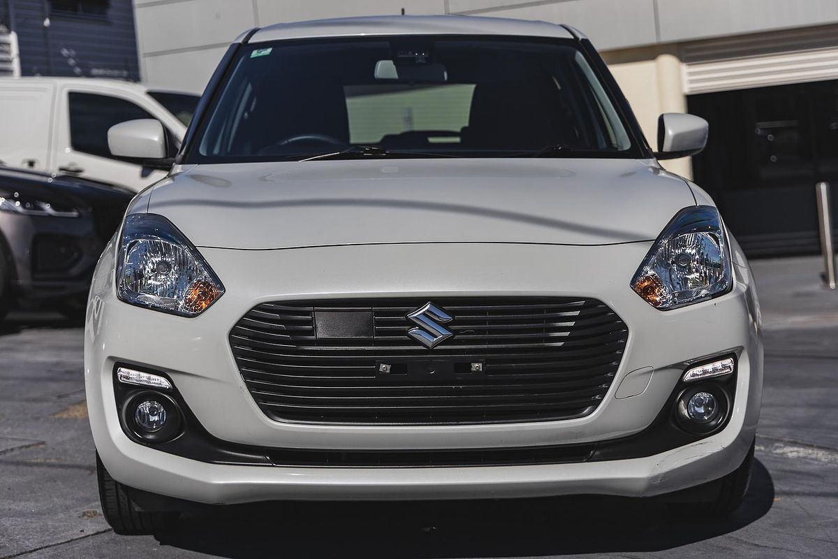 2019 Suzuki Swift GL Navigator AZ