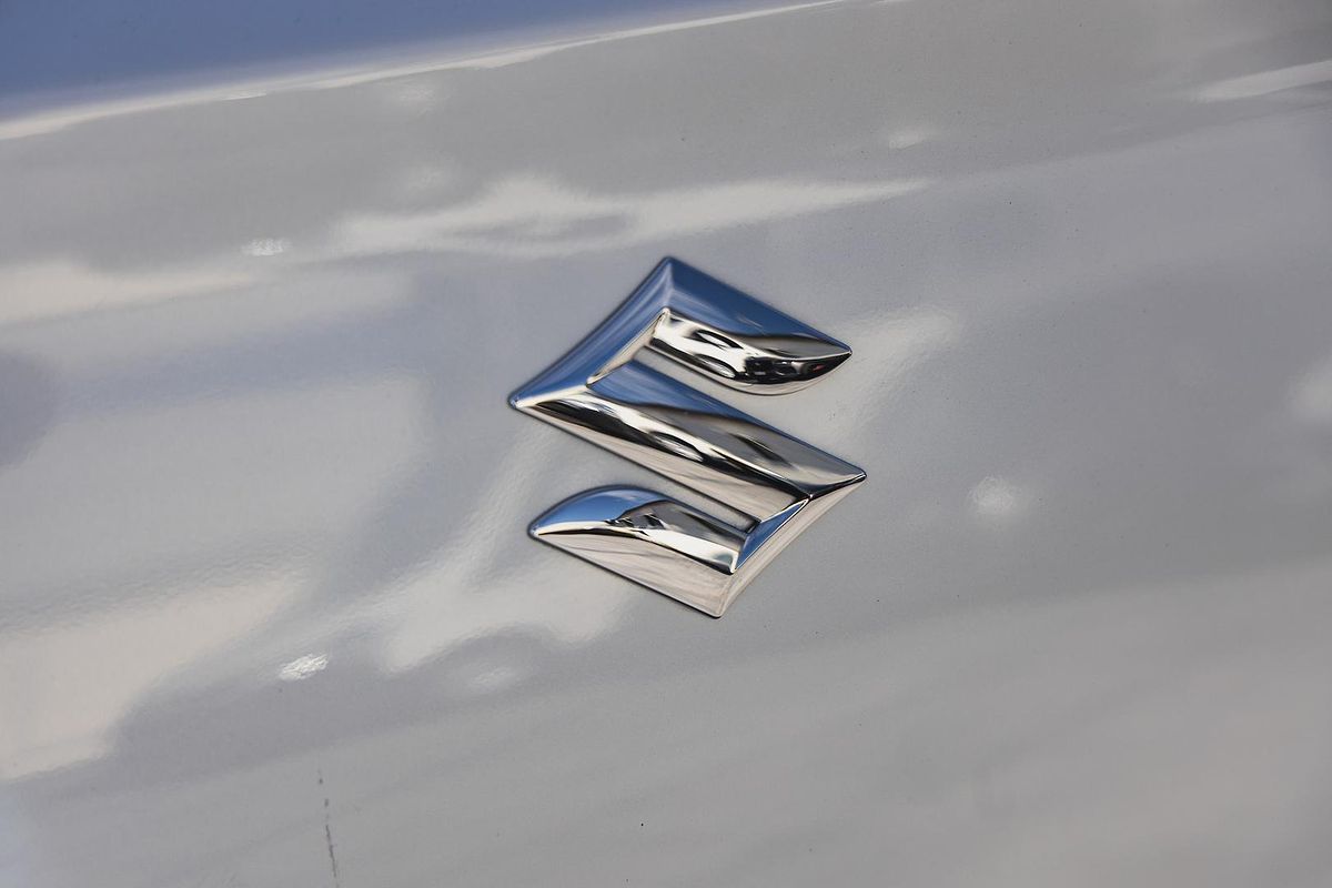 2019 Suzuki Swift GL Navigator AZ
