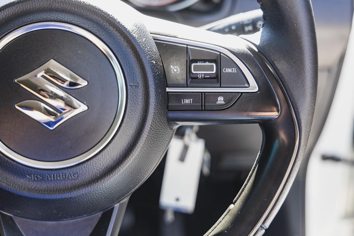 2019 Suzuki Swift GL Navigator AZ