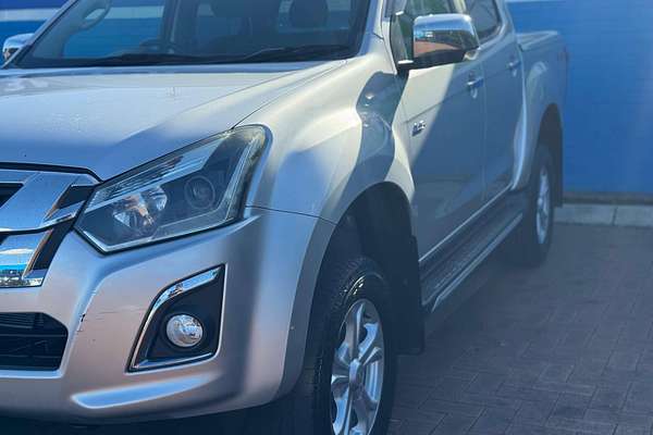 2019 Isuzu D-MAX LS-U  4X4