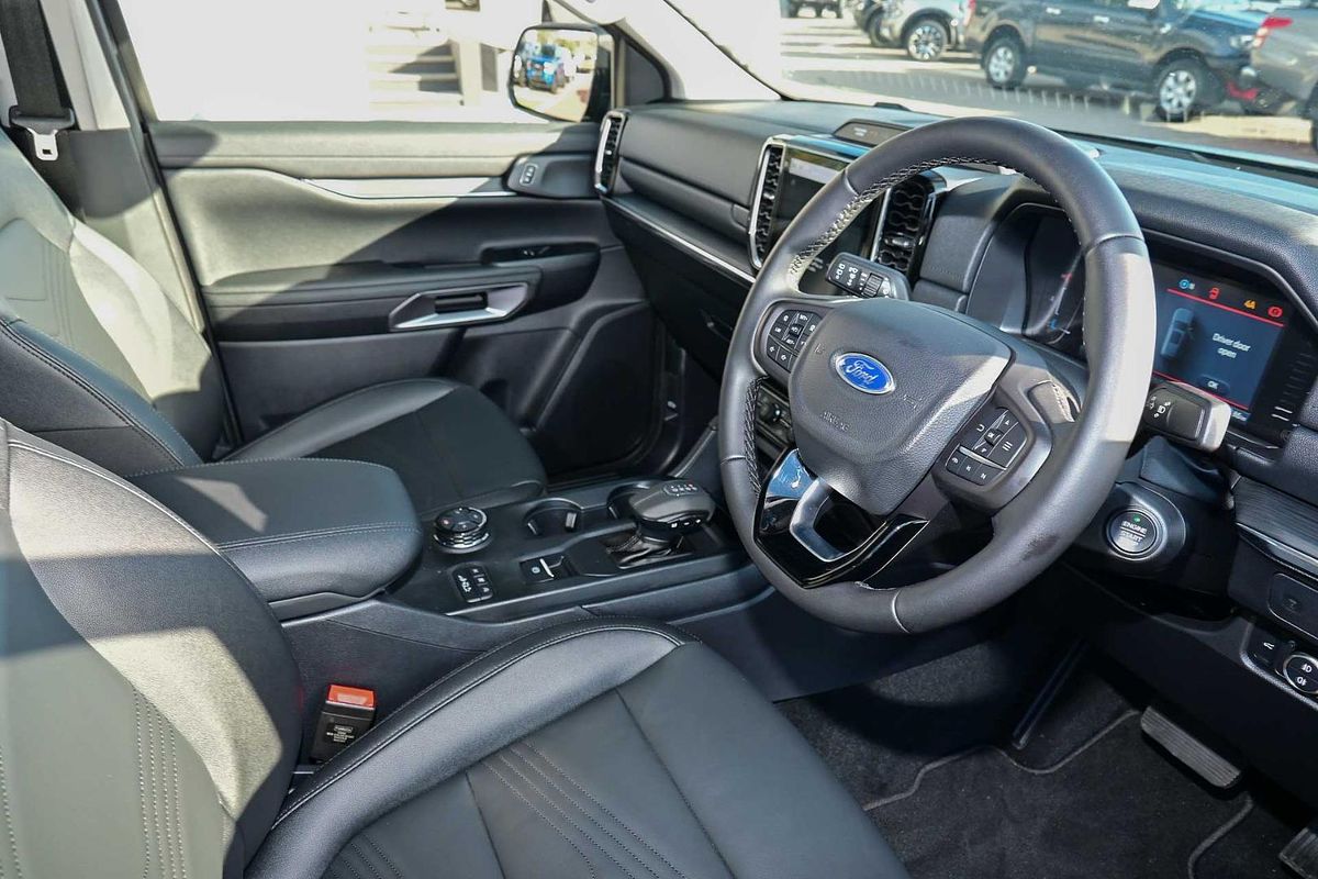 2025 Ford Everest Trend 2.0L