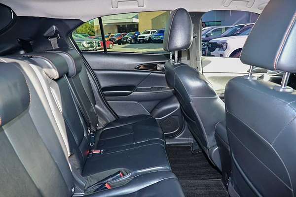 2017 Mitsubishi Eclipse Cross Exceed YA