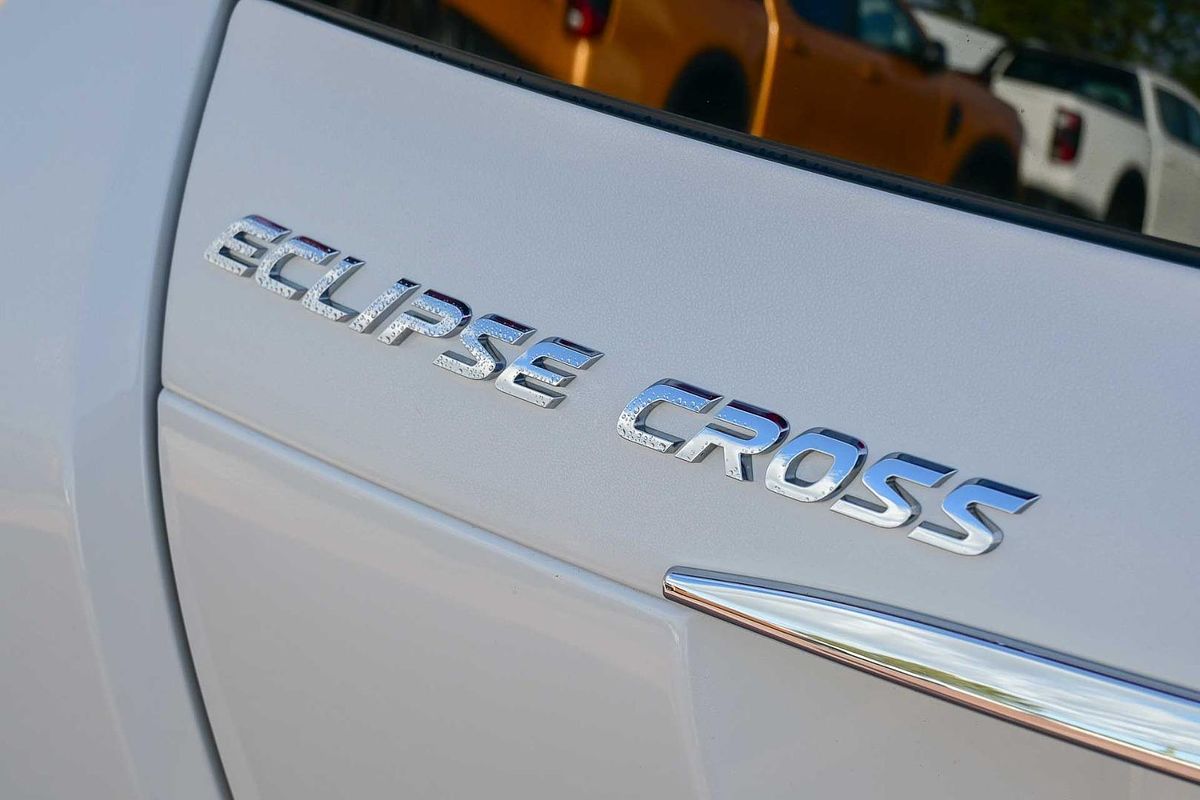 2017 Mitsubishi Eclipse Cross Exceed YA