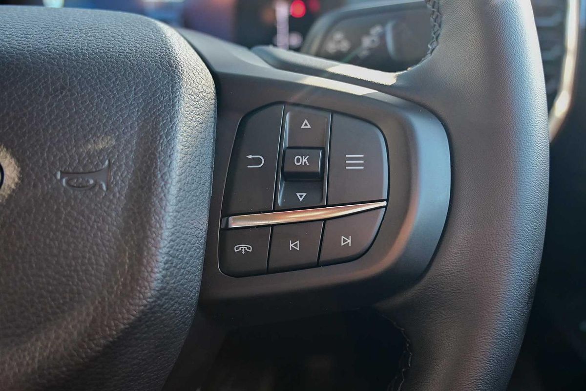 2025 Ford Everest Trend 2.0L