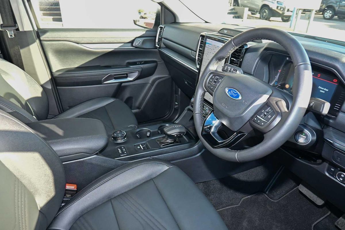 2025 Ford Everest Trend 2.0L