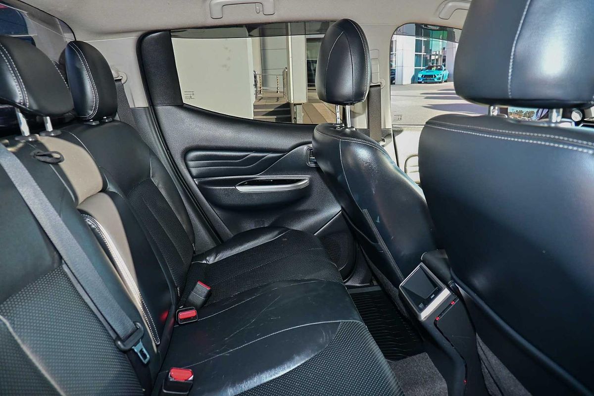 2019 Mitsubishi Triton GLS Premium MR 4X4