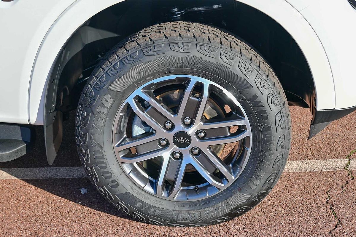 2025 Ford Everest Trend 2.0L
