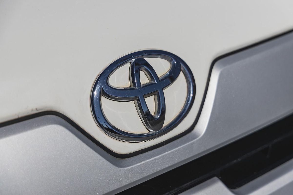 2020 Toyota Hiace GDH300R LWB