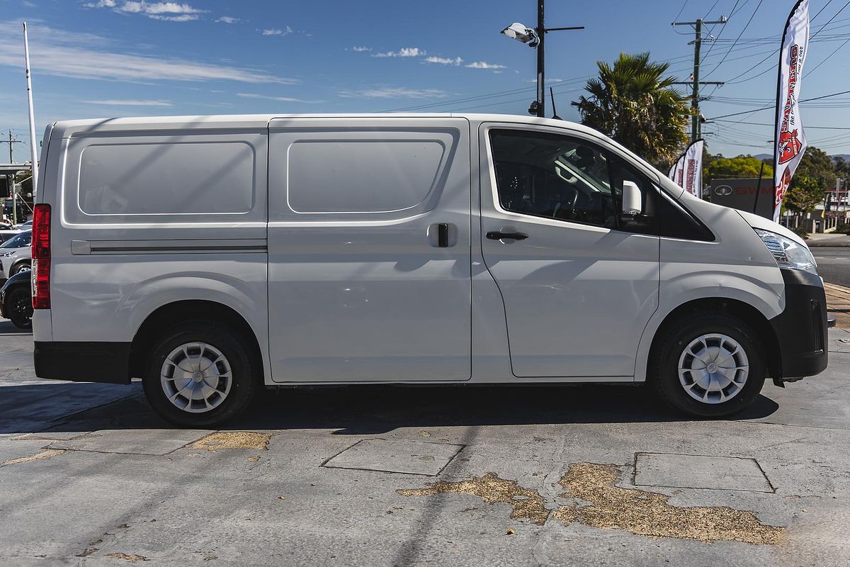 2020 Toyota Hiace GDH300R LWB