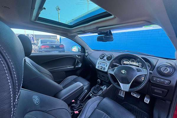 2012 Alfa Romeo MiTo Sport