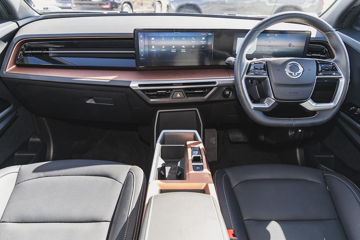 2024 KGM SsangYong Torres Ultimate J116