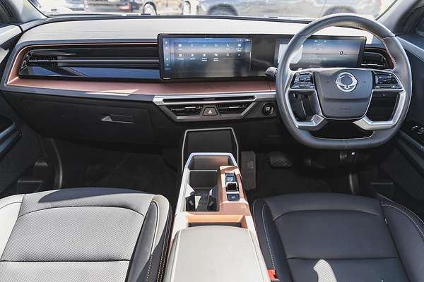 2024 KGM SsangYong Torres Ultimate J116