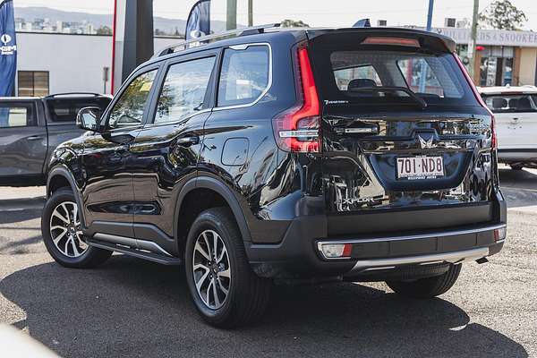 2024 Mahindra Scorpio Z8L