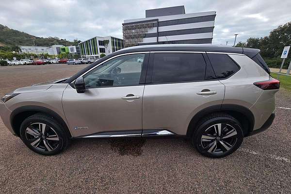 2025 Nissan X-TRAIL Ti e-POWER T33