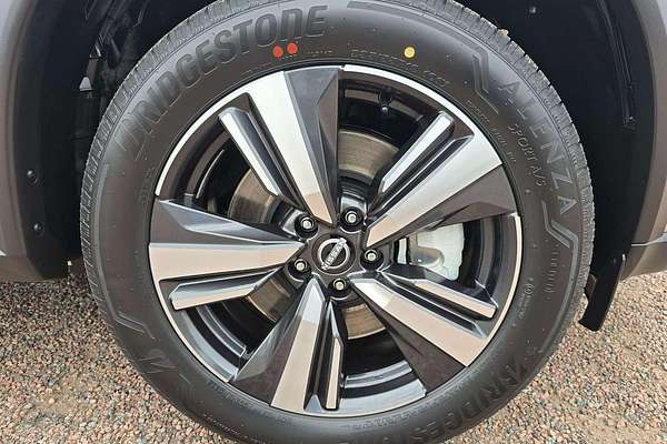 2025 Nissan X-TRAIL Ti e-POWER T33