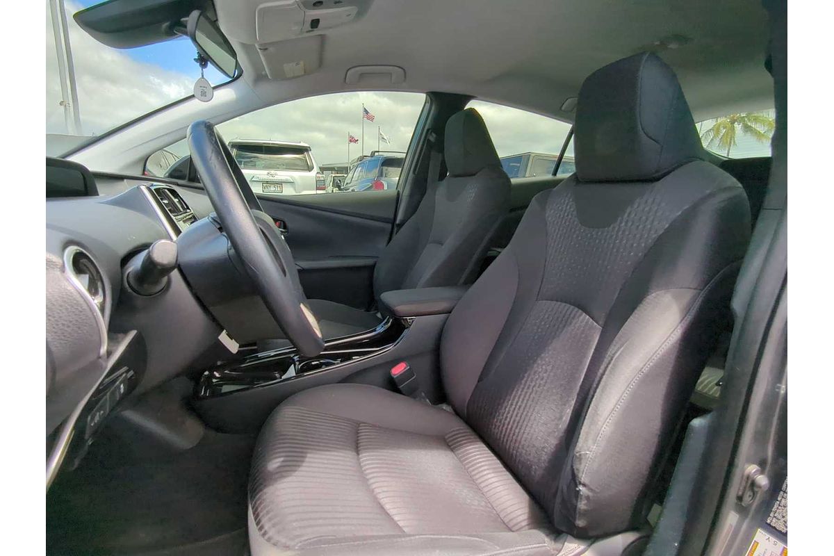 2017 Toyota Prius Three