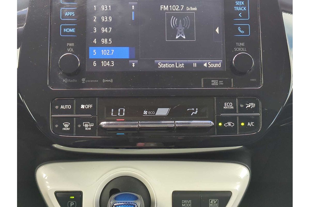 2017 Toyota Prius Three