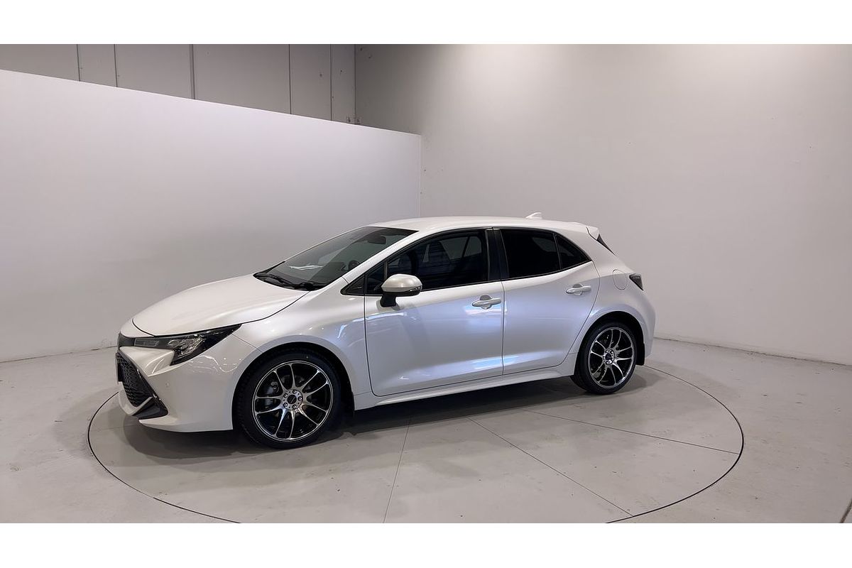 2021 Toyota Corolla SX MZEA12R