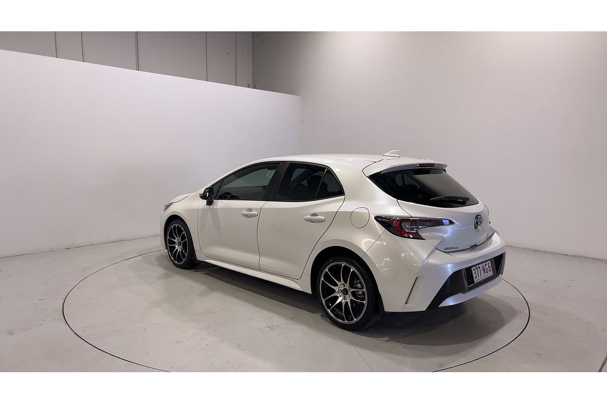 2021 Toyota Corolla SX MZEA12R