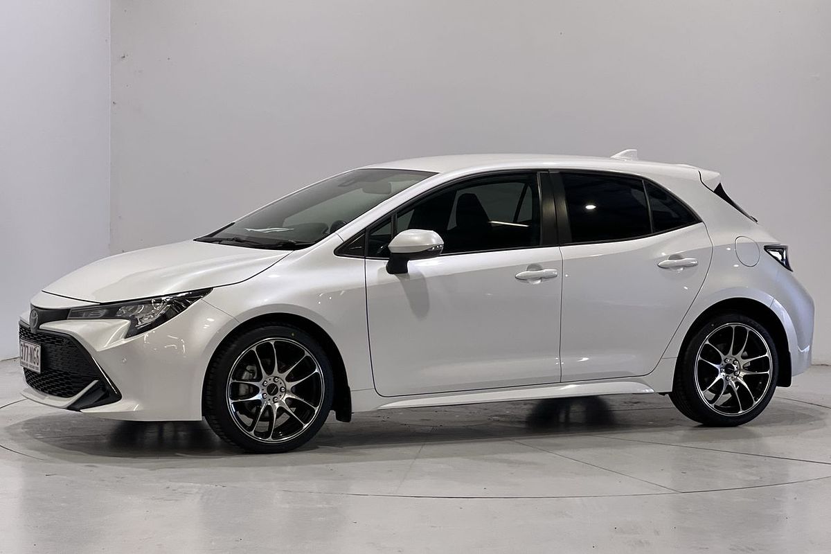 2021 Toyota Corolla SX MZEA12R