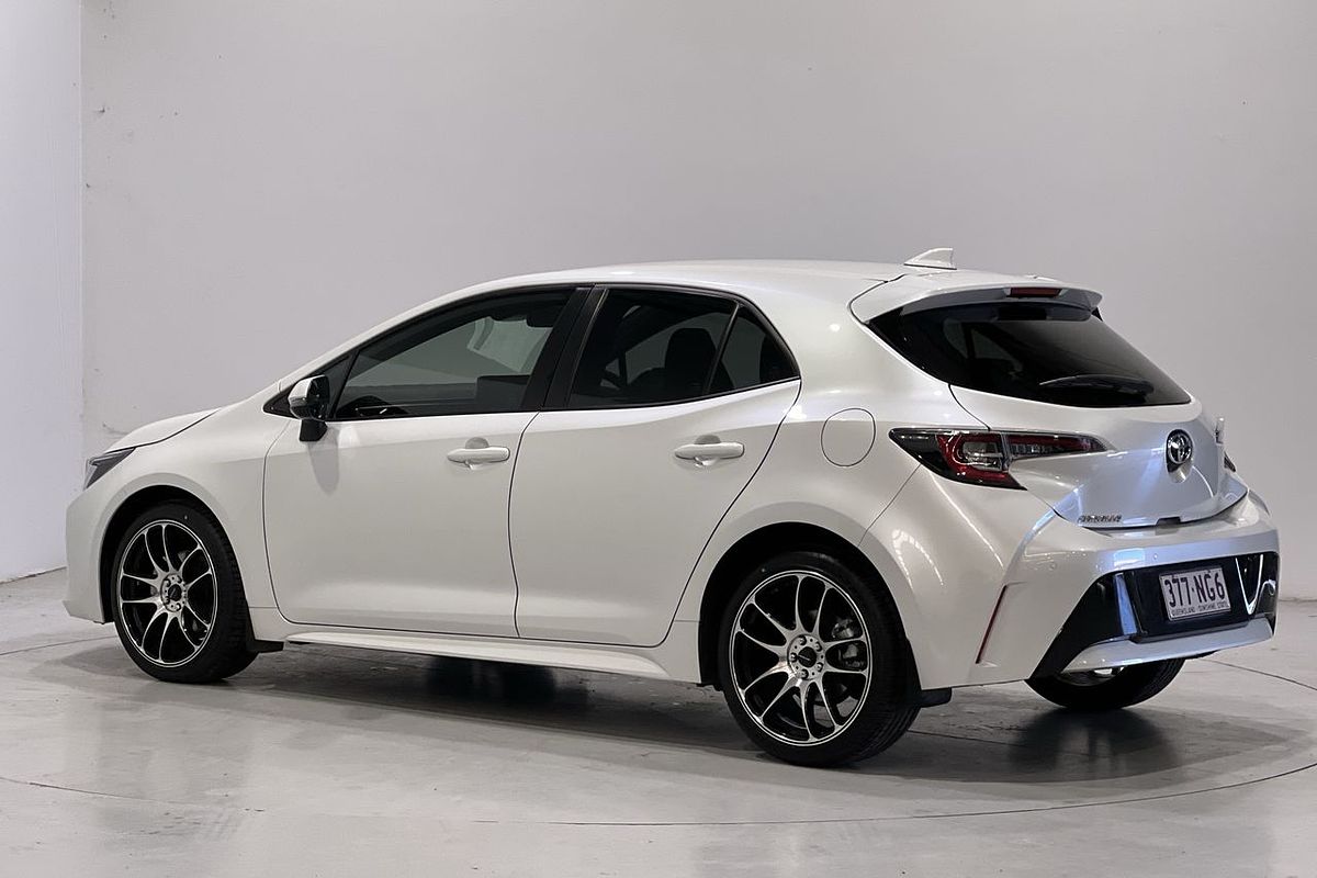 2021 Toyota Corolla SX MZEA12R