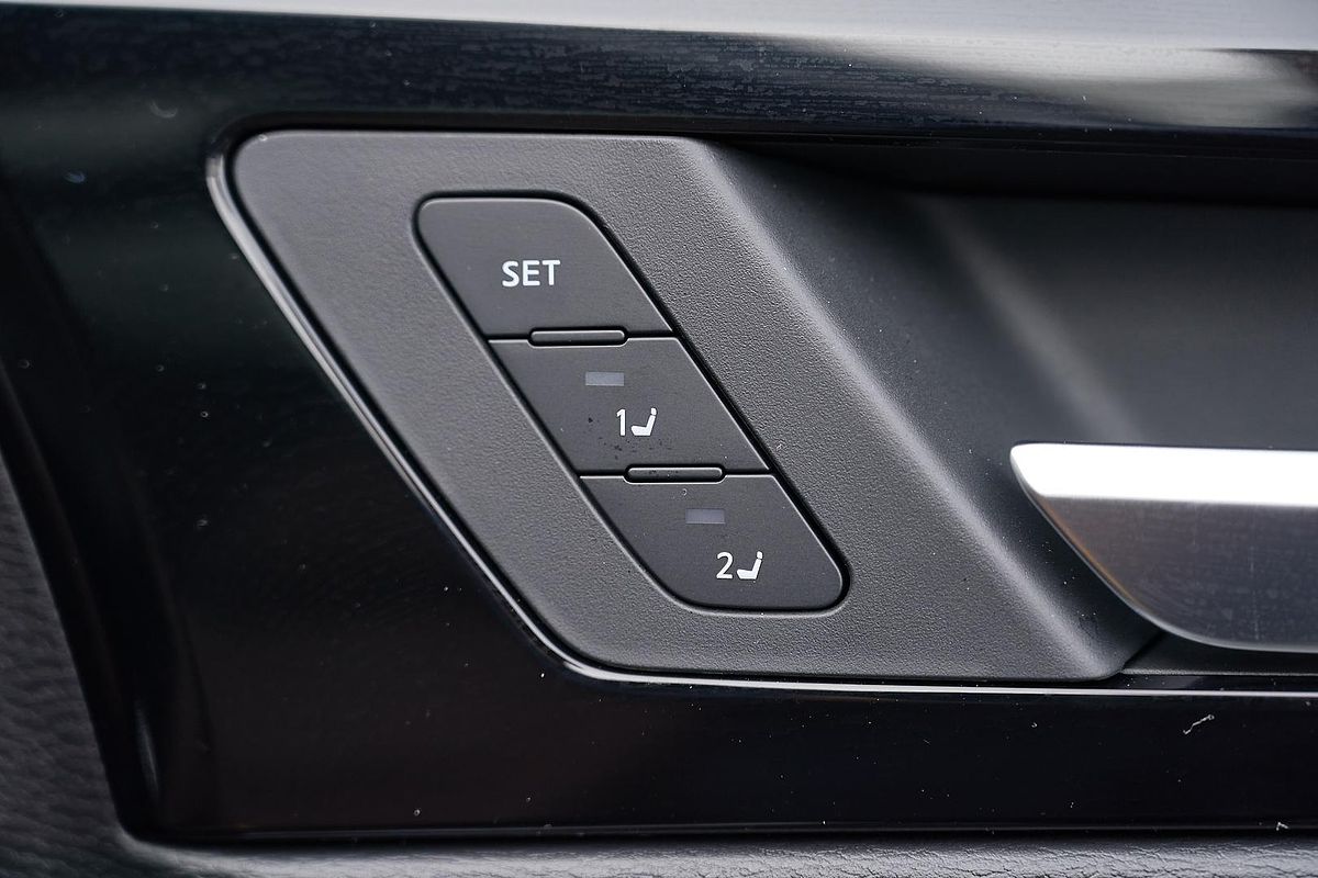 2025 Mitsubishi Outlander Exceed Tourer ZM