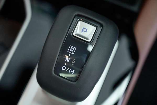 2025 Mitsubishi Outlander Exceed Tourer ZM
