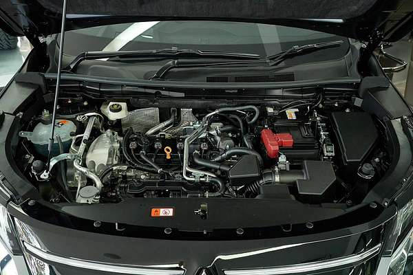 2025 Mitsubishi Outlander Exceed Tourer ZM