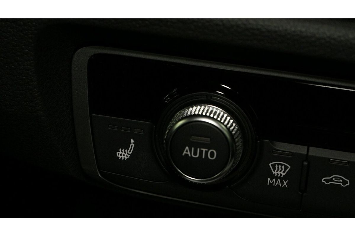 2022 Audi Q3 40 TFSI F3