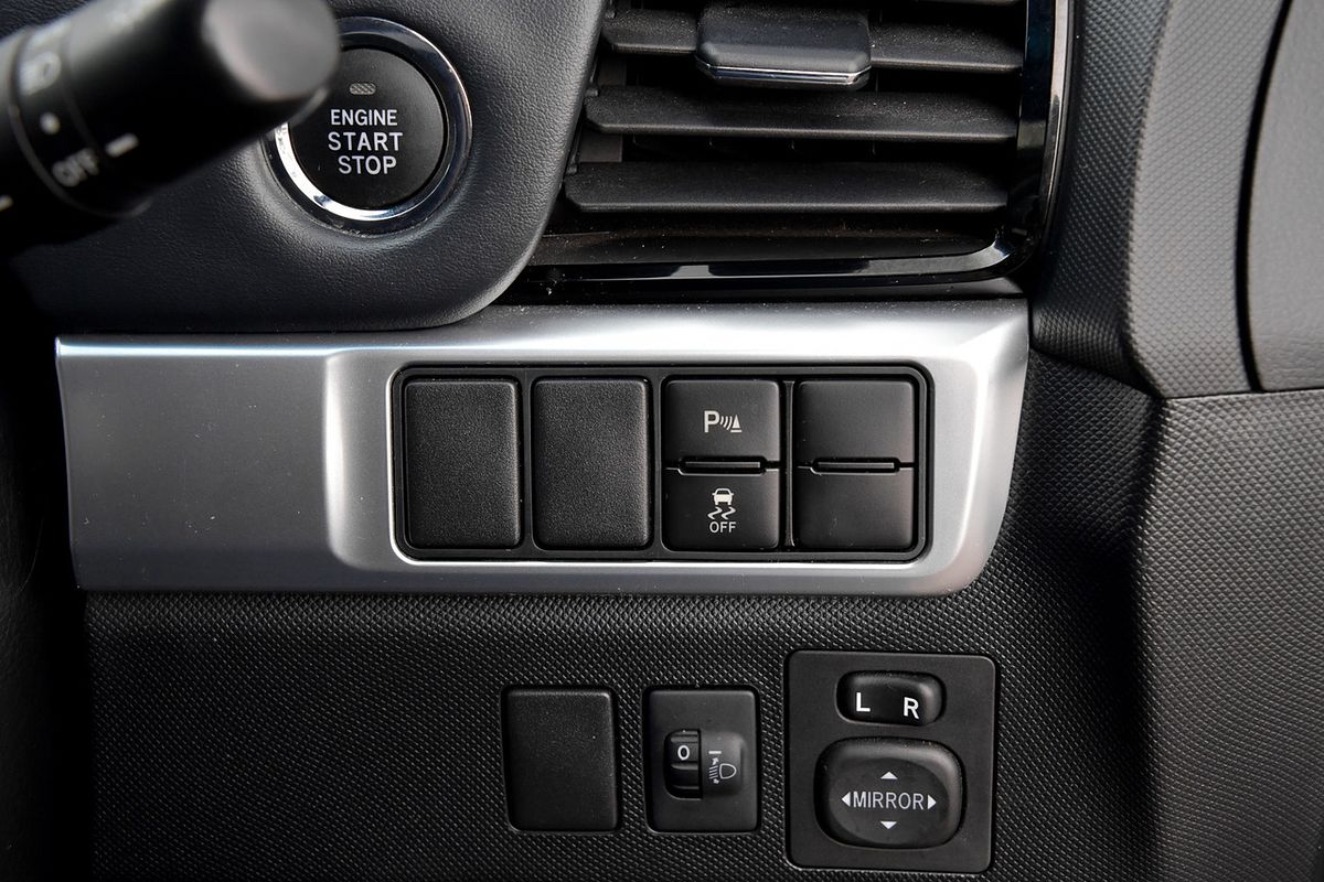 2019 Toyota Tarago GLX ACR50R