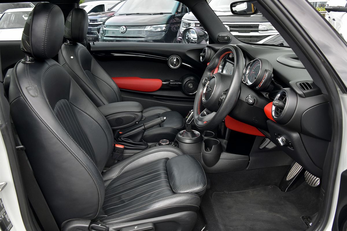 2019 MINI Hatch John Cooper Works F56 LCI