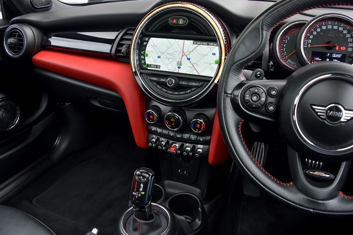 2019 MINI Hatch John Cooper Works F56 LCI
